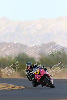 media/Sep-24-2022-CVMA (Sat) [[a45f954247]]/Race 10 Amateur Supersport Middleweight/